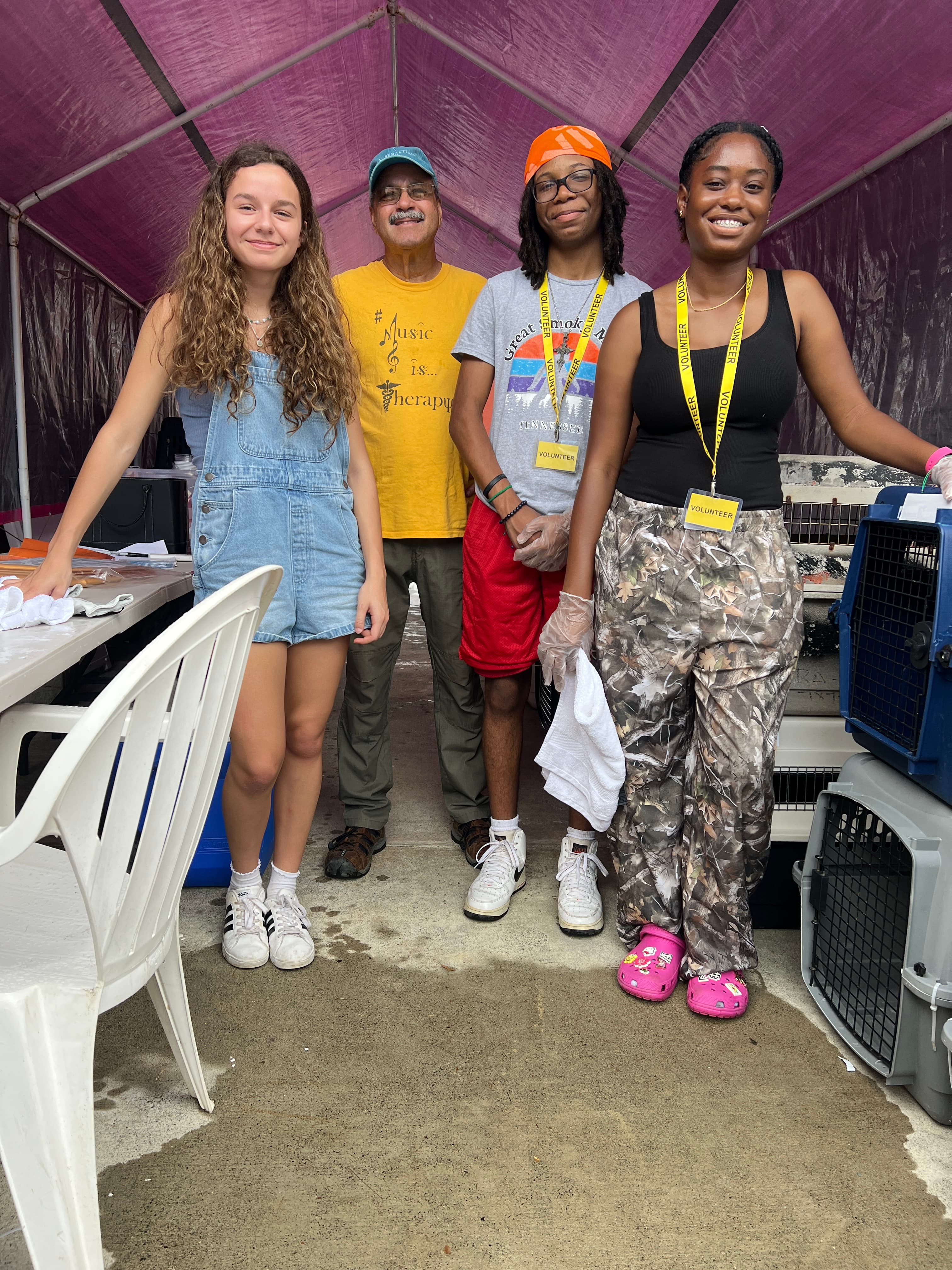 HSSTT volunteers caring for animals